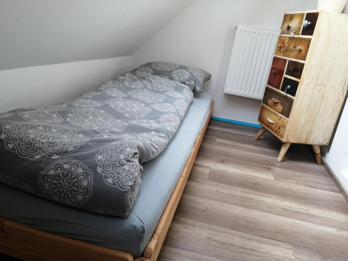 Ujkapu Sunshine Apartments Győr Exteriör bild